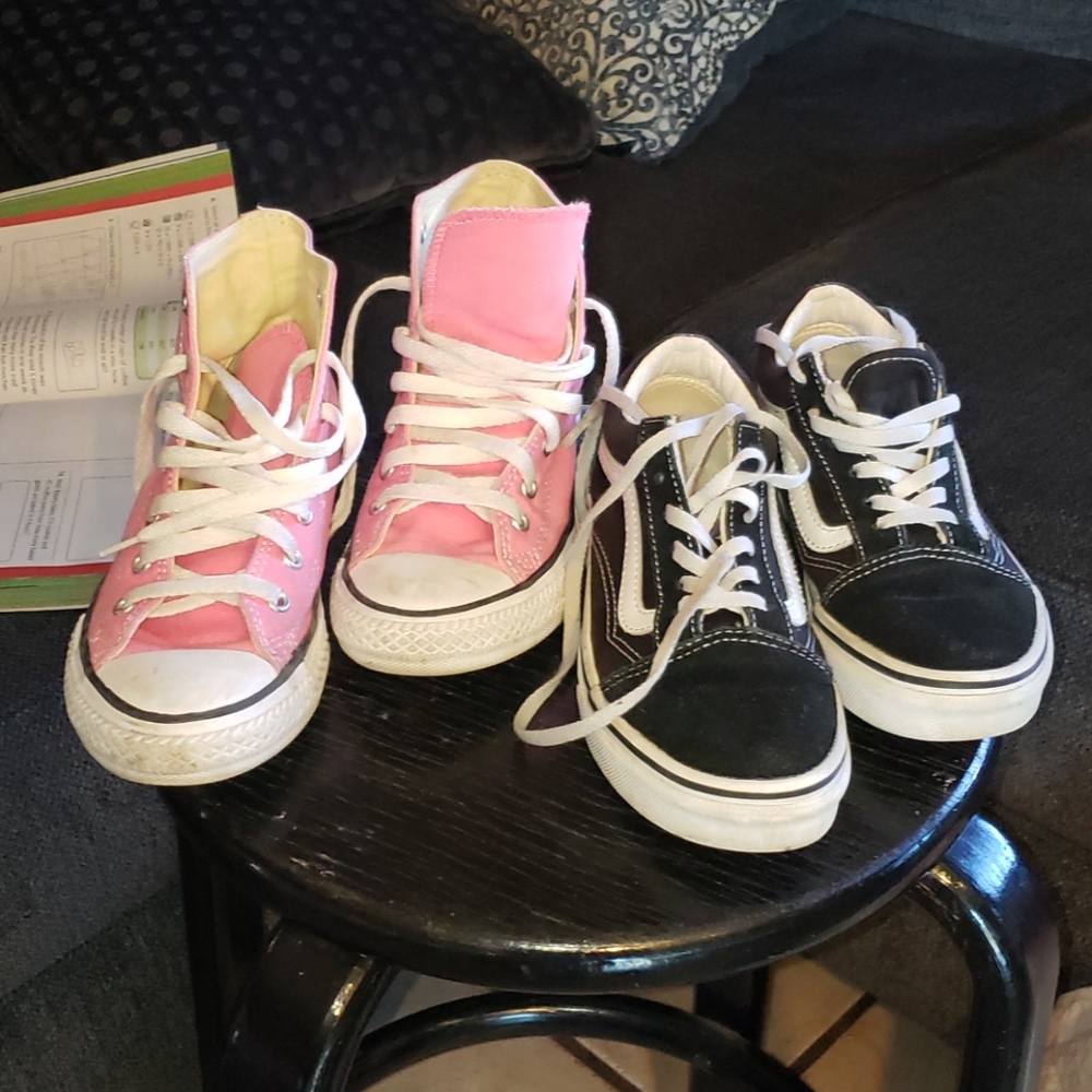 Girls lot size 2 & 2.5